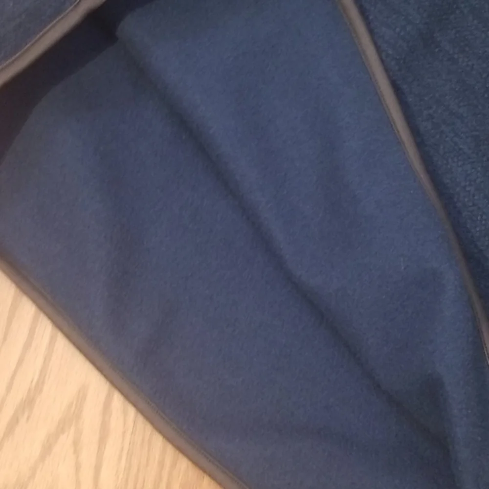 G.H. Bass &‎ co jacket lg